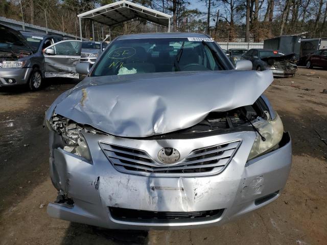 4T4BE46K09R125887 - 2009 TOYOTA CAMRY BASE SILVER photo 5