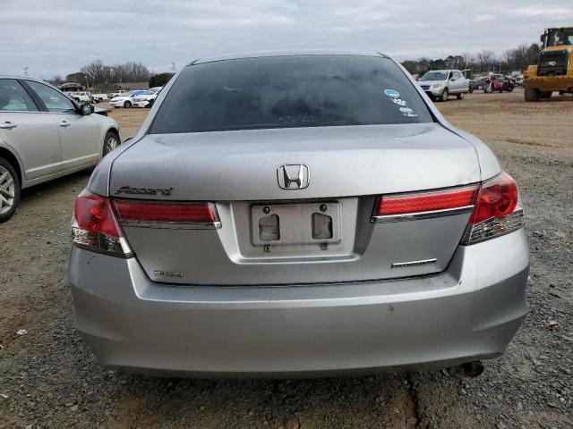 1HGCP2F68CA200611 - 2012 HONDA ACCORD SE SILVER photo 6