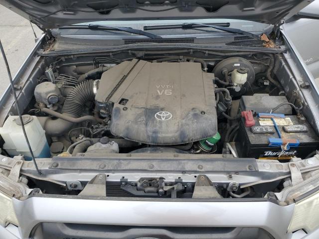 3TMJU4GN3FM179593 - 2015 TOYOTA TACOMA DOUBLE CAB PRERUNNER SILVER photo 11