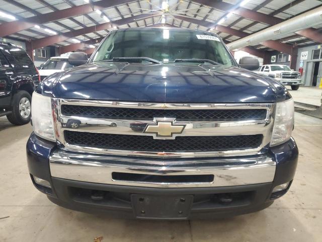 1GCEK29089Z289913 - 2009 CHEVROLET SILVERADO K1500 LT BLUE photo 5