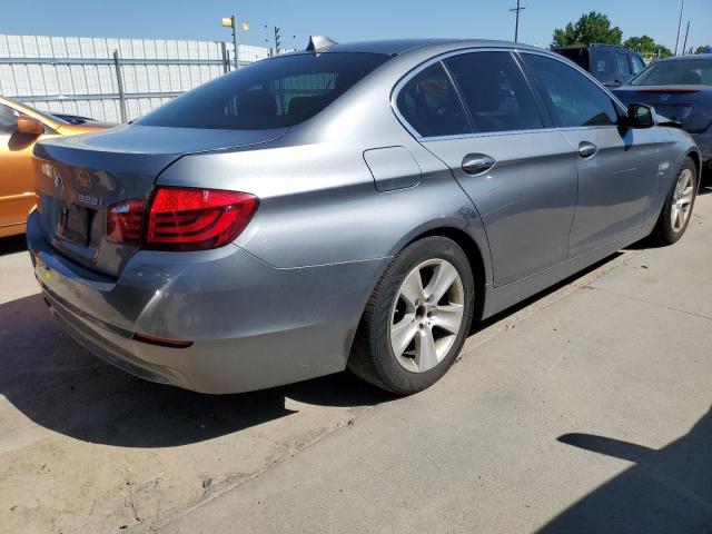 WBAXH5C55CDW10689 - 2012 BMW 528 XI SILVER photo 3