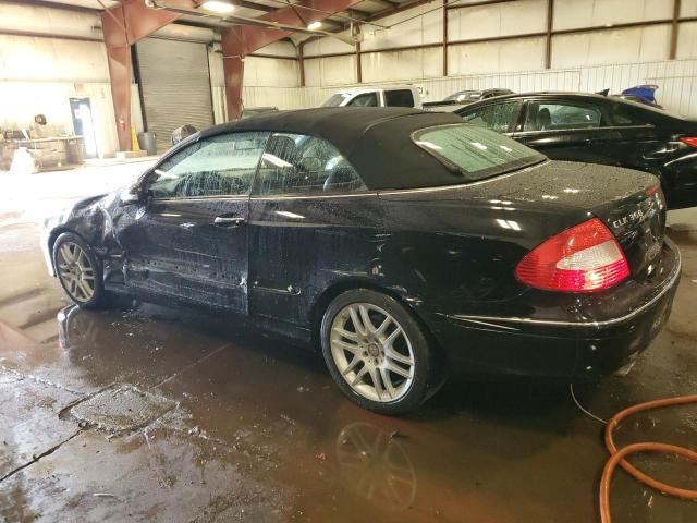 WDBTK56F98F255057 - 2008 MERCEDES-BENZ CLK 350 შავი ფოტო 2
