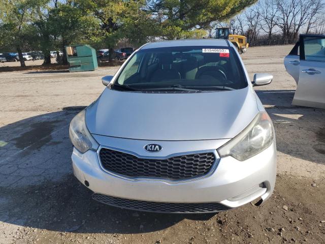 KNAFK4A63F5313583 - 2015 KIA FORTE LX SILVER photo 5