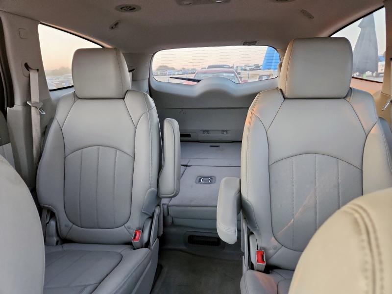 5GAKRBED6BJ412265 - 2011 BUICK ENCLAVE CXL SILVER photo 10