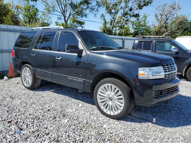 5LMJJ2J50EEL04777 - 2014 LINCOLN NAVIGATOR BLACK photo 4