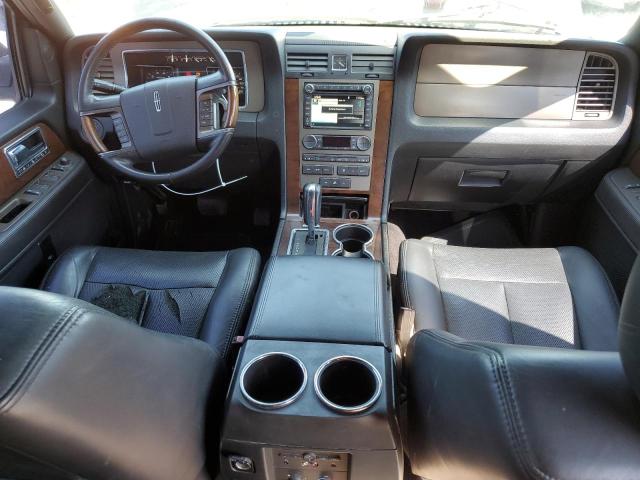 5LMJJ2J50EEL04777 - 2014 LINCOLN NAVIGATOR BLACK photo 8