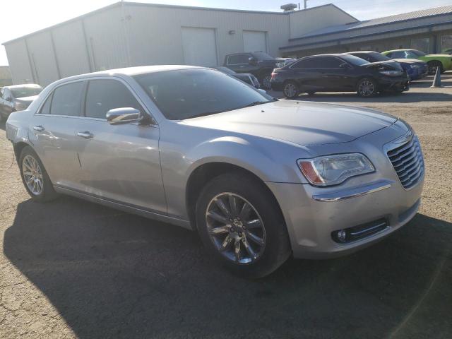 2C3CCACG8CH288499 - 2012 CHRYSLER 300 LIMITED SILVER photo 4