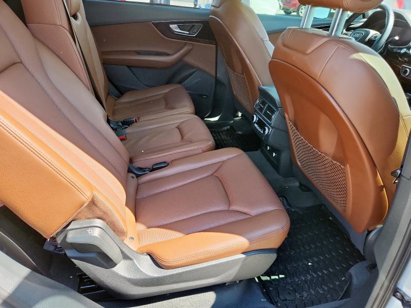 WA1VAAF74JD022441 - 2018 AUDI Q7 PRESTIGE 白色 照片 11