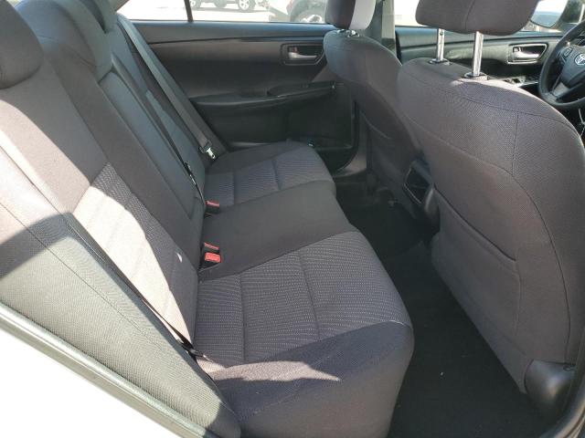 4T1BF1FK0GU205905 - 2016 TOYOTA CAMRY LE SILVER photo 10