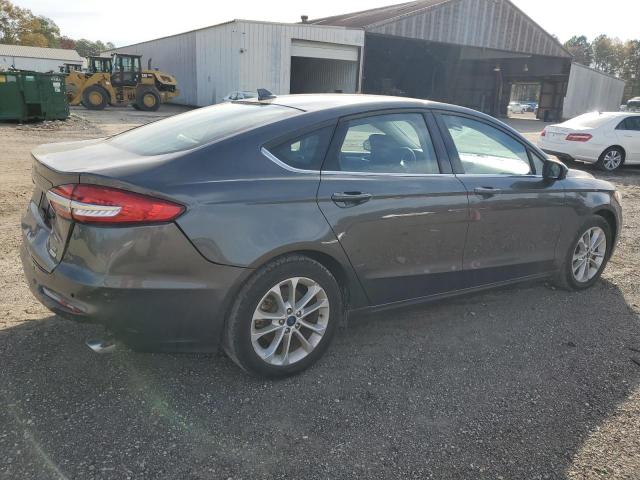 3FA6P0HD1KR246755 - 2019 FORD FUSION SE GRAY photo 3