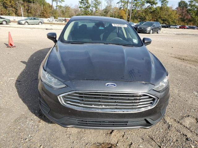 3FA6P0HD1KR246755 - 2019 FORD FUSION SE GRAY photo 5