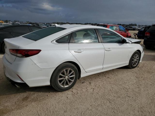 5NPE24AF1KH739975 - 2019 HYUNDAI SONATA SE WHITE photo 3