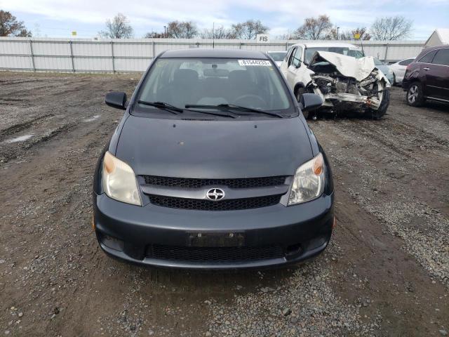 JTKKT604060136376 - 2006 TOYOTA SCION XA GRAY photo 5