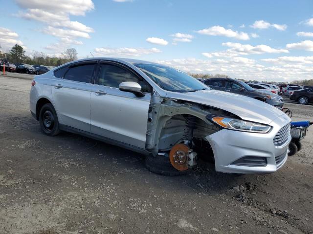 3FA6P0G72GR385876 - 2016 FORD FUSION S SILVER photo 4