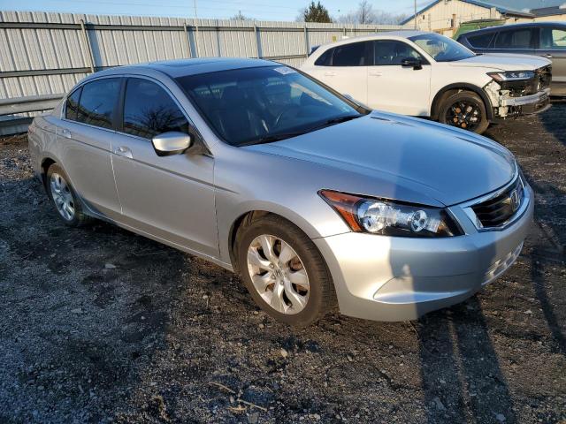 1HGCP26818A015891 - 2008 HONDA ACCORD EXL SILVER photo 4