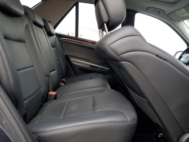 4JGBB8GB9AA604971 - 2010 MERCEDES-BENZ ML 350 4MATIC GRAY photo 11