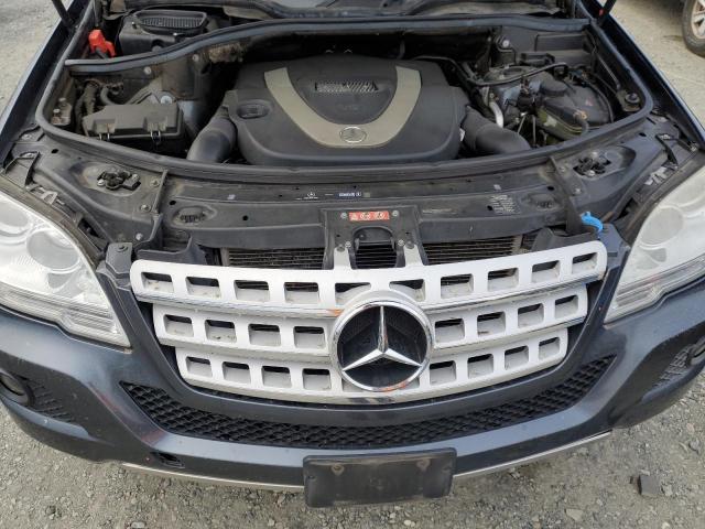 4JGBB8GB9AA604971 - 2010 MERCEDES-BENZ ML 350 4MATIC GRAY photo 12