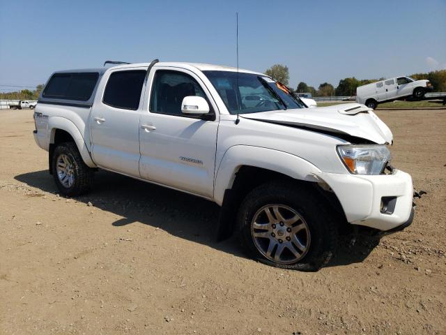 5TFLU4EN3FX142422 - 2015 TOYOTA TACOMA DOUBLE CAB WHITE photo 4