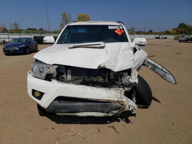 5TFLU4EN3FX142422 - 2015 TOYOTA TACOMA DOUBLE CAB WHITE photo 5