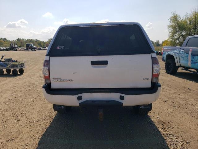 5TFLU4EN3FX142422 - 2015 TOYOTA TACOMA DOUBLE CAB WHITE photo 6