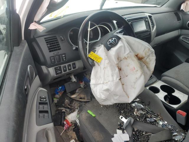 5TFLU4EN3FX142422 - 2015 TOYOTA TACOMA DOUBLE CAB WHITE photo 8