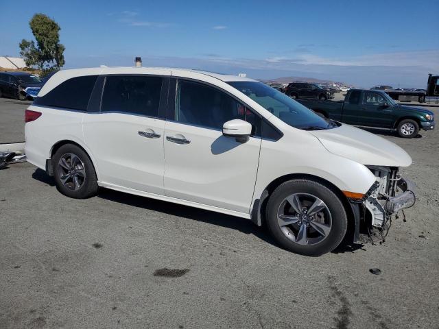 5FNRL6H82JB039395 - 2018 HONDA ODYSSEY TOURING თეთრი ფოტო 4