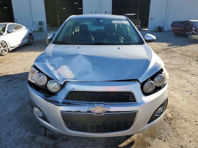 1G1JE6SB4G4142113 - 2016 CHEVROLET SONIC LTZ SILVER photo 5