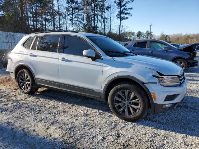 3VV1B7AX0JM022003 - 2018 VOLKSWAGEN TIGUAN S WHITE photo 4