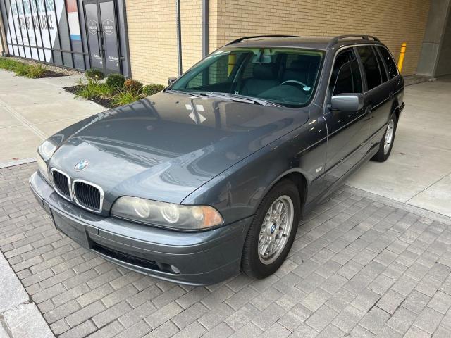 WBADS43451GD85095 - 2001 BMW 525 IT AUTOMATIC GRAY photo 2