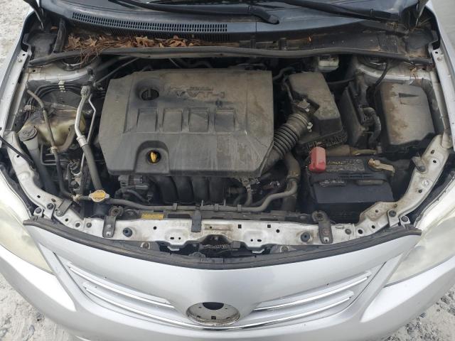 5YFBU4EE9DP151830 - 2013 TOYOTA COROLLA BASE Argent photo 11