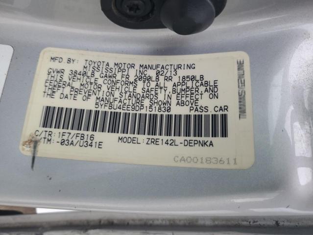 5YFBU4EE9DP151830 - 2013 TOYOTA COROLLA BASE Argent photo 12