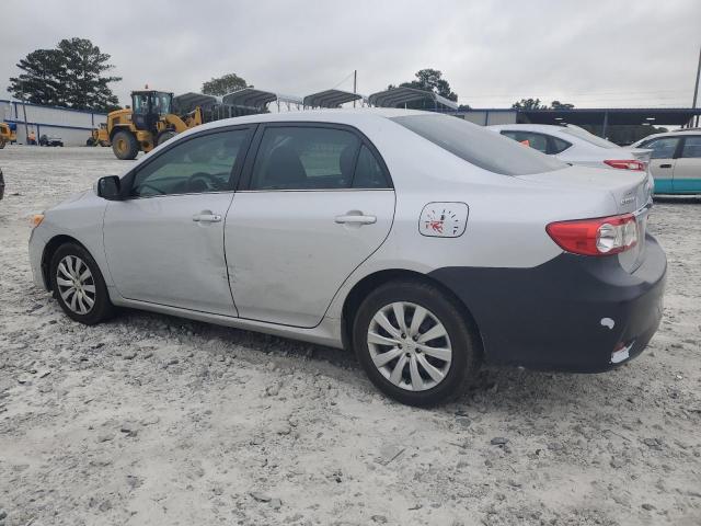 5YFBU4EE9DP151830 - 2013 TOYOTA COROLLA BASE Argent photo 2