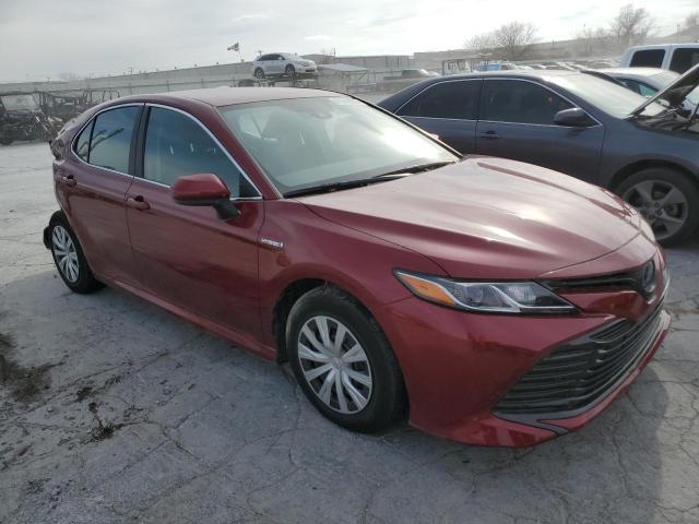 4T1B31HK1KU512868 - 2019 TOYOTA CAMRY LE RED photo 4