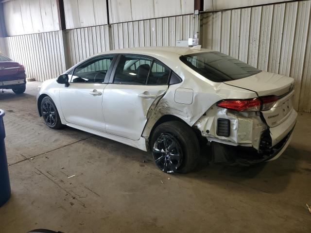 5YFEPMAE9NP302550 - 2022 TOYOTA COROLLA LE WHITE photo 2