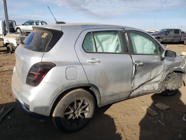 KL7CJNSB0HB236473 - 2017 CHEVROLET TRAX LS SILVER photo 3