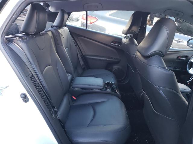 JTDKARFP4H3048352 - 2017 TOYOTA PRIUS PRIM 白色 照片 10