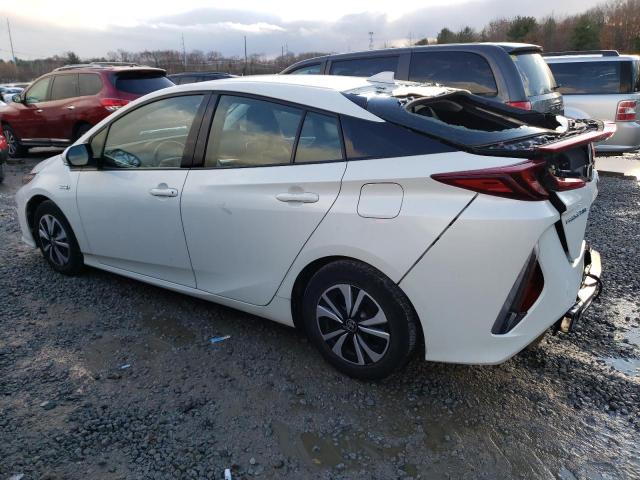 JTDKARFP4H3048352 - 2017 TOYOTA PRIUS PRIM WHITE photo 2