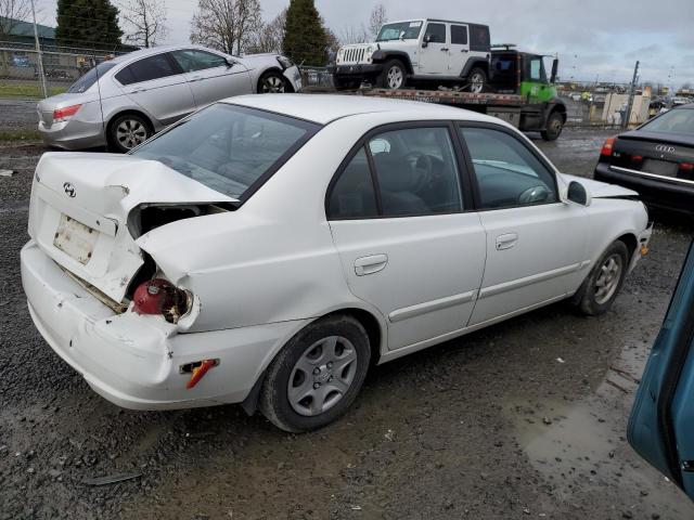 KMHCG45C05U623276 - 2005 HYUNDAI ACCENT GL WHITE photo 3