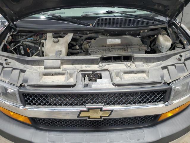 1GCWGAFP2J1186927 - 2018 CHEVROLET EXPRESS G2 შავი ფოტო 12