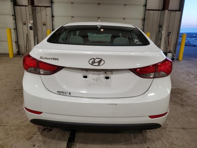 5NPDH4AEXFH568022 - 2015 HYUNDAI ELANTRA SE WHITE photo 6