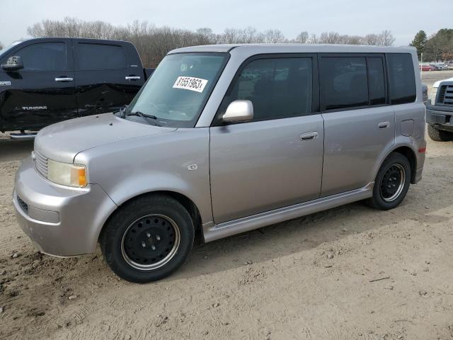 JTLKT324364063388 - 2006 TOYOTA SCION XB SILVER photo 1