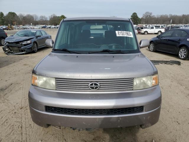 JTLKT324364063388 - 2006 TOYOTA SCION XB SILVER photo 5