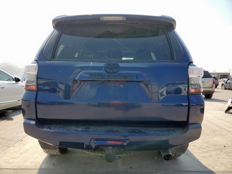 JTEFU5JRXM5250407 - 2021 TOYOTA 4RUNNER SR5 BLUE photo 6