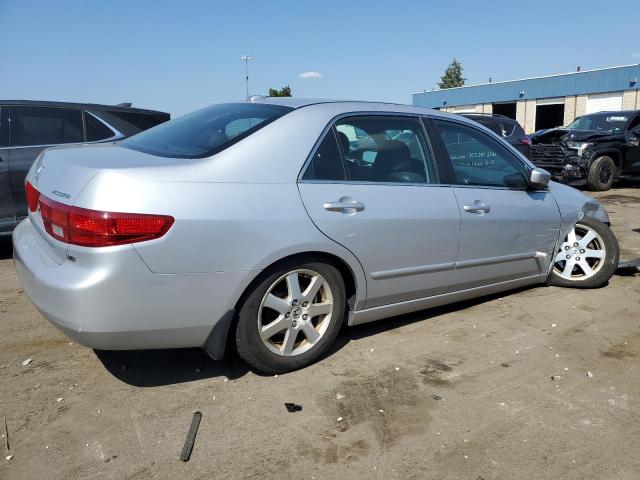 1HGCM66555A044702 - 2005 HONDA ACCORD EX SILVER photo 3