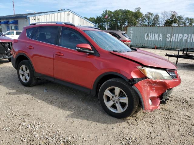 2T3WFREV8DW062426 - 2013 TOYOTA RAV4 XLE RED photo 4