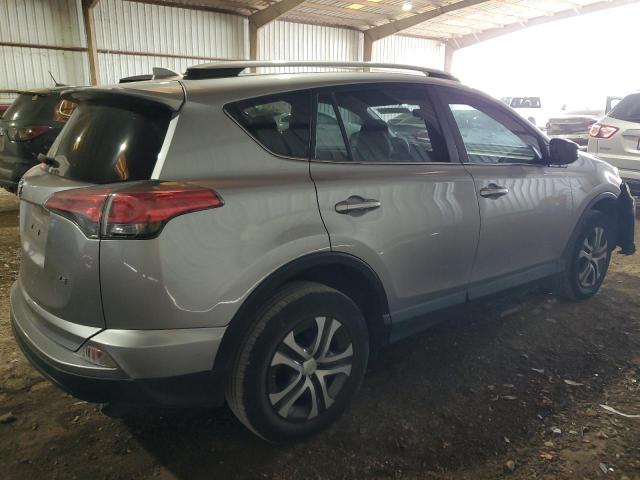 JTMZFREV0JD112340 - 2018 TOYOTA RAV4 LE SILVER photo 3