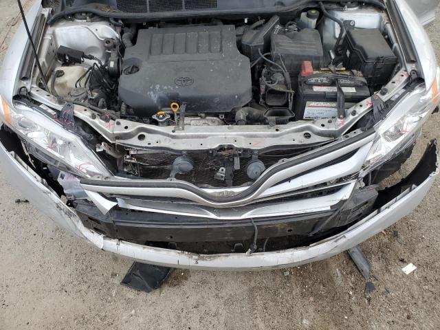 4T3ZK3BBXDU052433 - 2013 TOYOTA VENZA LE SILVER photo 12