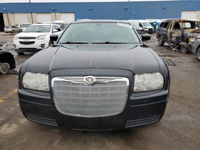 2C3KA43RX8H329582 - 2008 CHRYSLER 300 LX BLACK photo 5