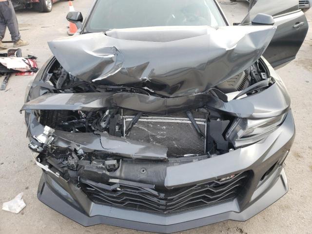 1G1FK3D63H0149897 - 2017 CHEVROLET CAMARO ZL1 ნაცრისფერი ფოტო 11