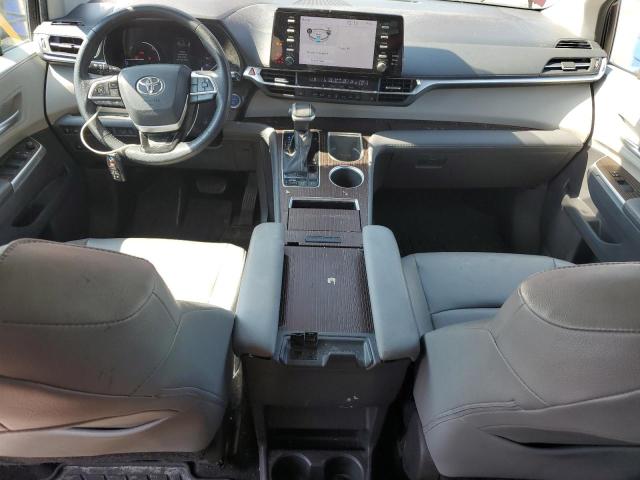 5TDYSKFC0NS052081 - 2022 TOYOTA SIENNA XLE 红色 照片 8